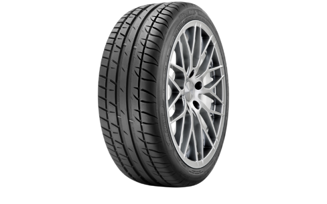 Taurus HIGH PERFORMANCE 195/50/R15 82V FR vara